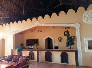 Swahili Villa Coco 2Br Apartment 700M To Beach Mombasa Exterior foto